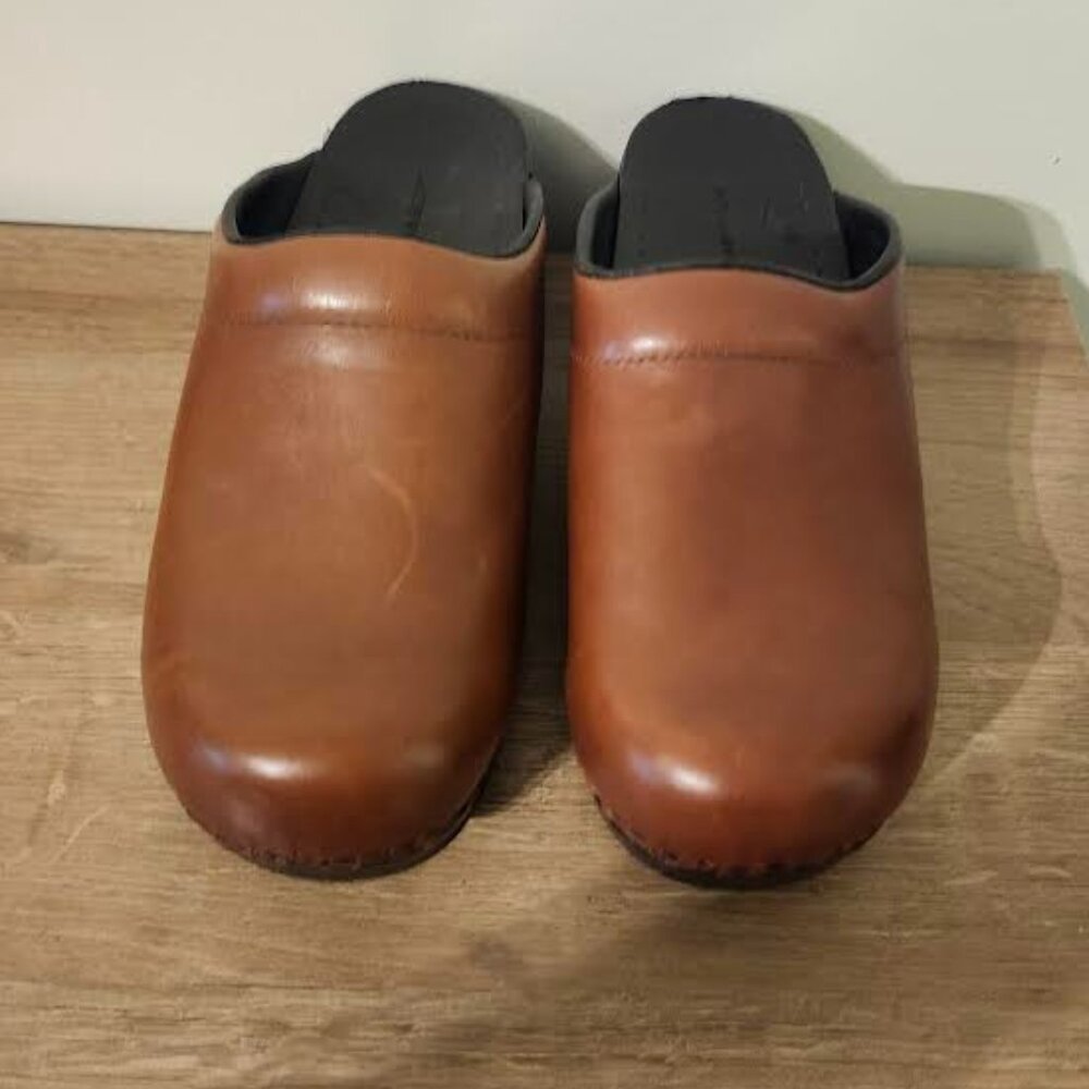 Women’s Lands’ End Comfort Clog Shoes size 7